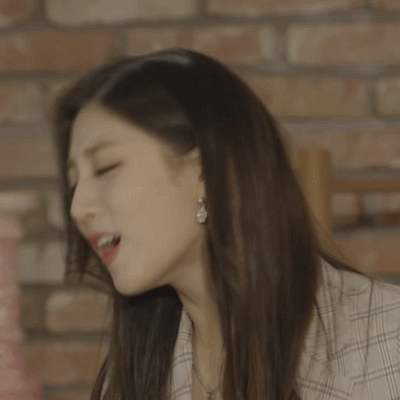 러블리즈 루프탑 라이브