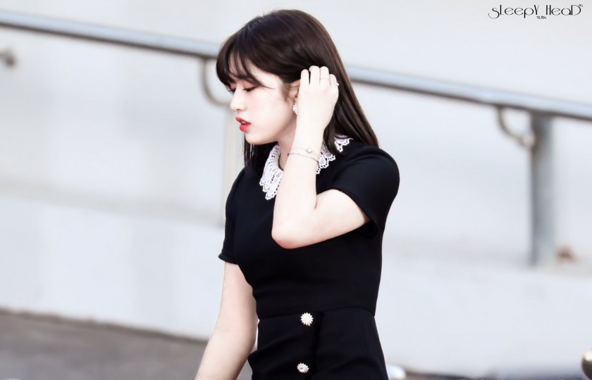 권은비 안유진 (31장)