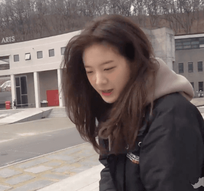 학교에 간 규리