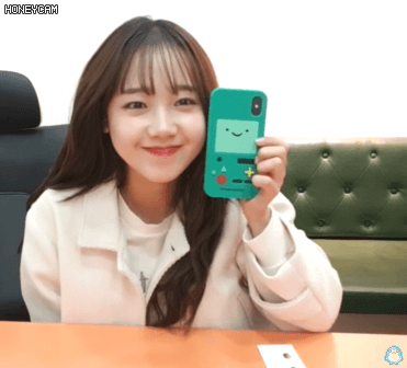 위키미키 유정 먹방