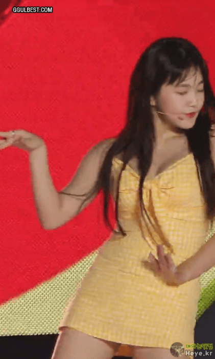 시원한 노란원피스 예리