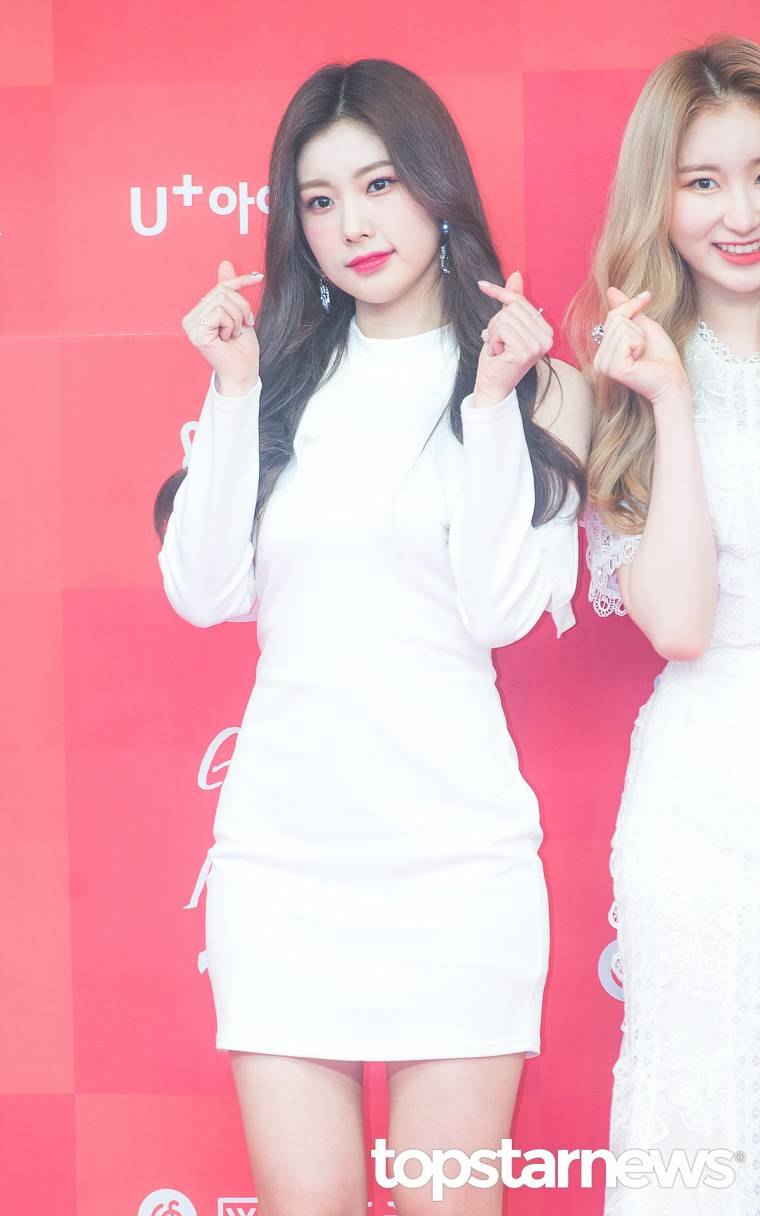아이즈원 강혜원 안유진 권은비 (고화질 55장)