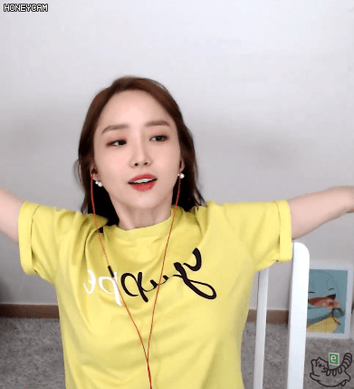 노란 윤태진