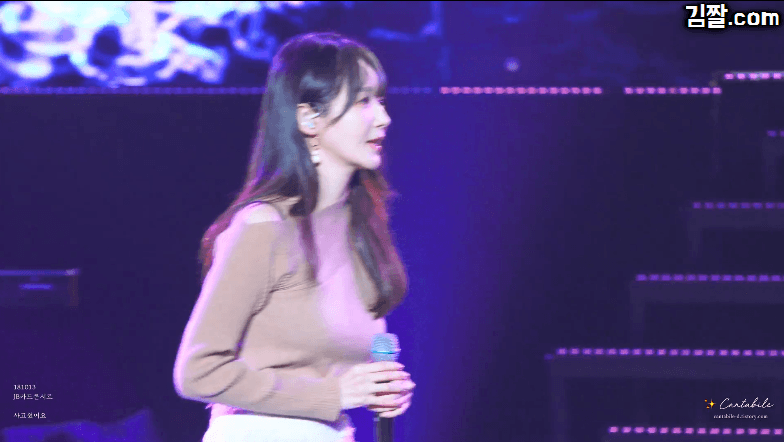 데이터) 너무 열일하는 외모 강민경