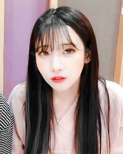러블리즈 V앱 화초 유지애