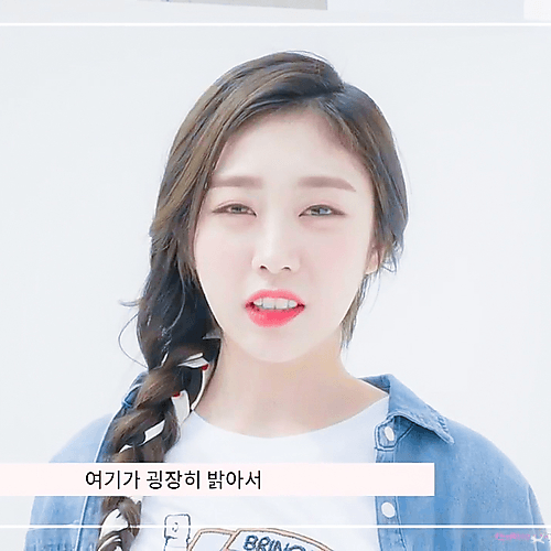 지수 : 여기가 굉장히 밝아서 눈이 정말 많이 부셔요