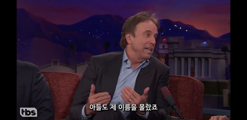 미국 토크쇼의 가족팔이 개그