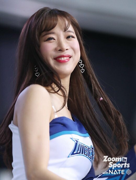 강명호 촬영한 김한나 치어리더