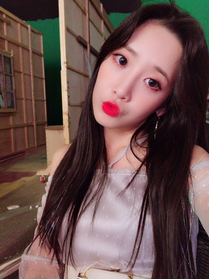 러블리즈 일본 공트