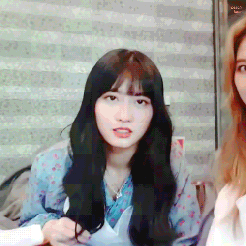 어제자 브이앱 미나 모모 사나 [135mb]