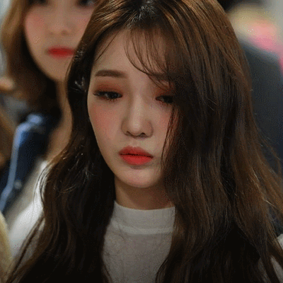 노지선 혀 낼름