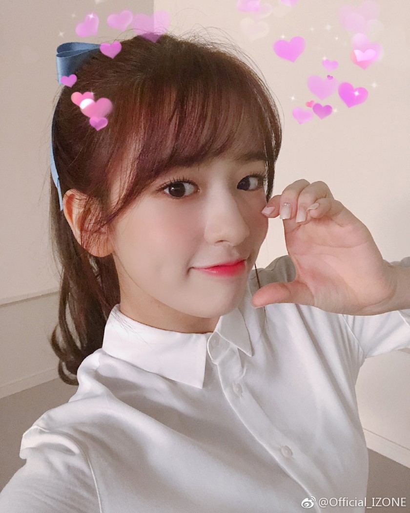 권은비 안유진 (31장)