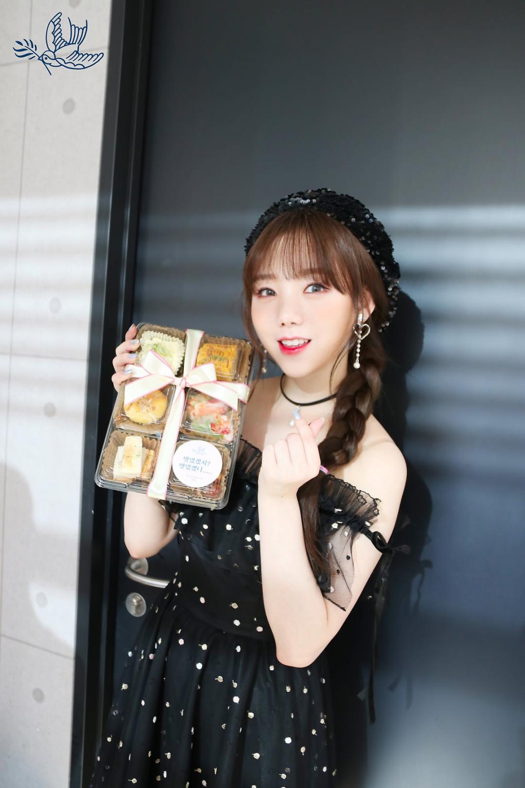 Lovelyz 소중했던 기억들로 Rewind 스압~