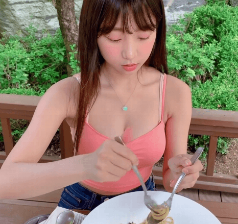표은지 청핫팬츠
