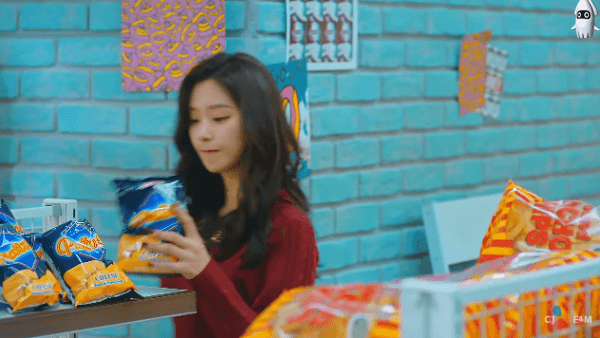 걸그룹 레인보우로 데뷔할뻔 했던 배우