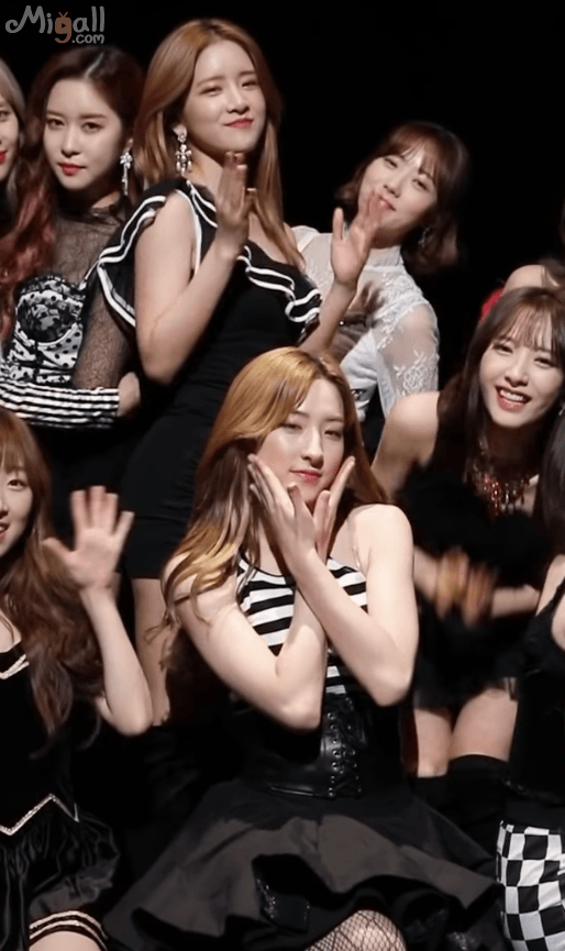 릴레이댄스 우주소녀