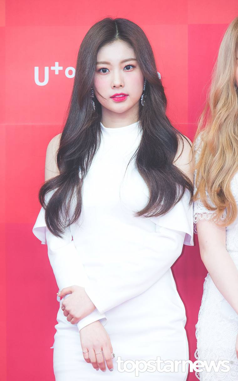 아이즈원 강혜원 안유진 권은비 (고화질 55장)