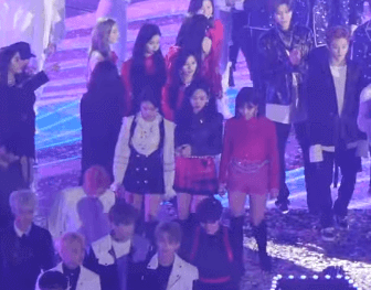 유장꾸에게 당하는 지효(feat.사나)