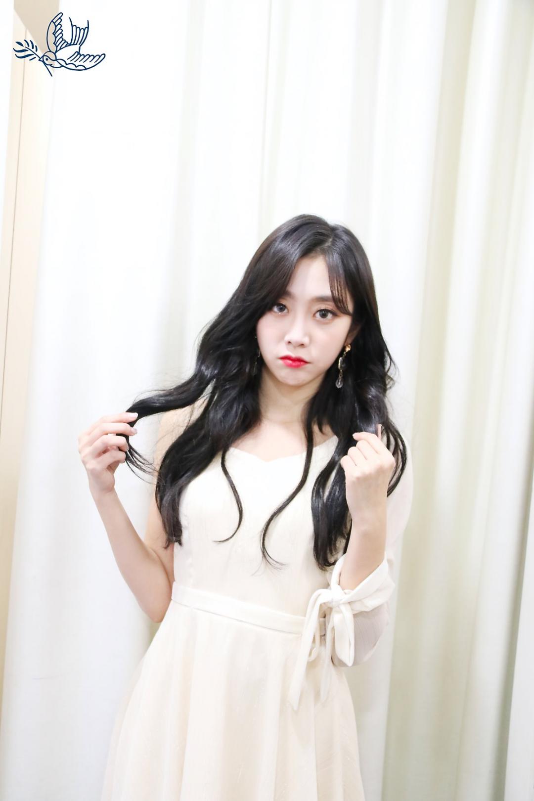 Lovelyz 소중했던 기억들로 Rewind 스압~