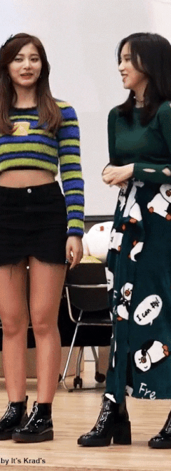 쯔위가 좋은 미나 언니