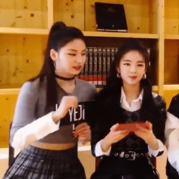 보기보다 소심한 예지