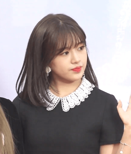 안유진