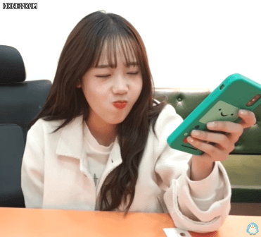 위키미키 유정 먹방