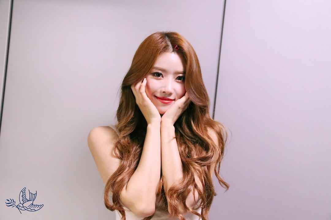 Lovelyz 소중했던 기억들로 Rewind 스압~