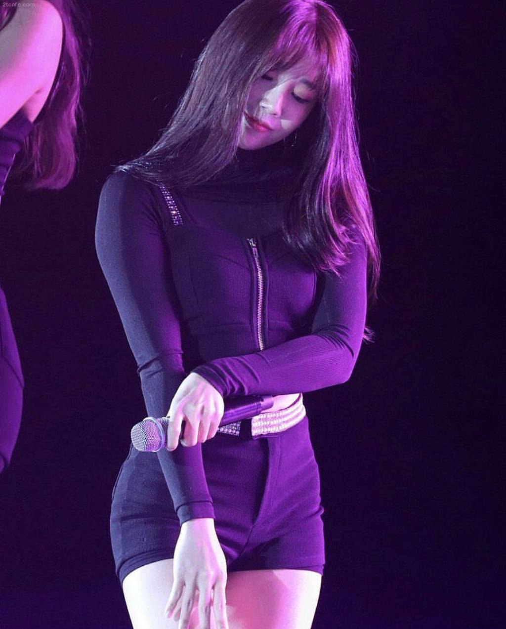 탄탄한 정은지 몸매