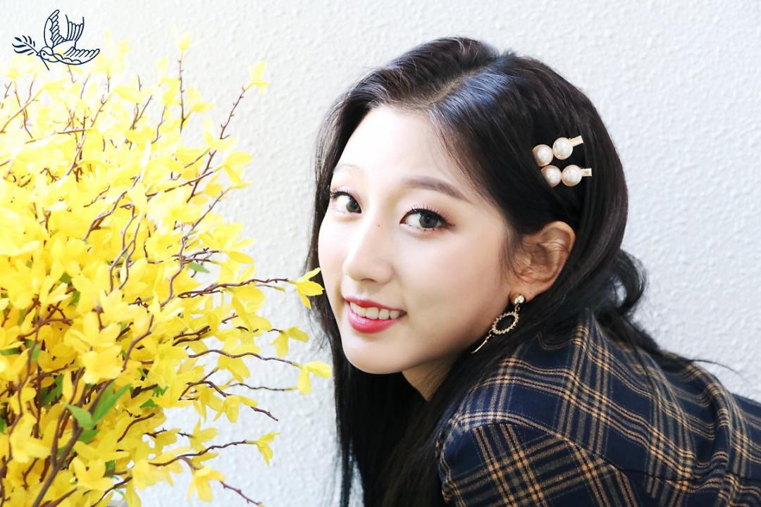 Lovelyz 소중했던 기억들로 Rewind 스압~