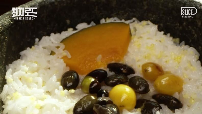 돌솥밥 먹을 때 더 맛있게 먹는 방법