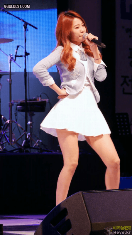 흰테니스치마 다혜