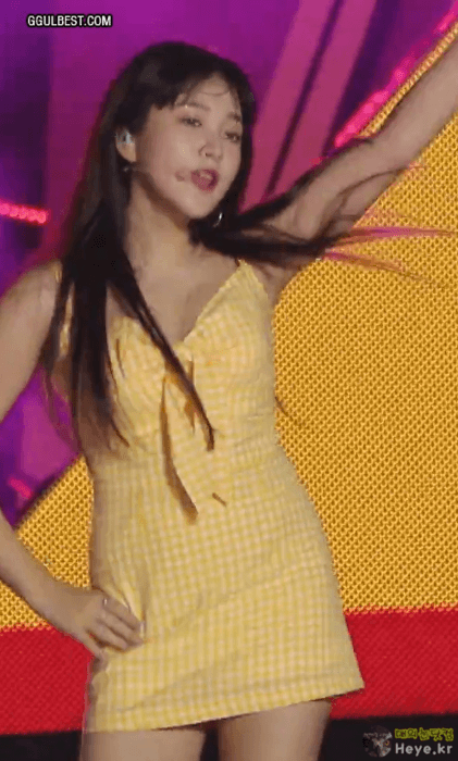 시원한 노란원피스 예리