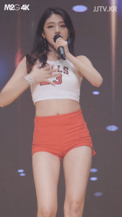 처음처럼 유진 타이트한 의상과 몸매
