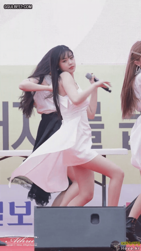 원오프숄더 여자아이들 수진