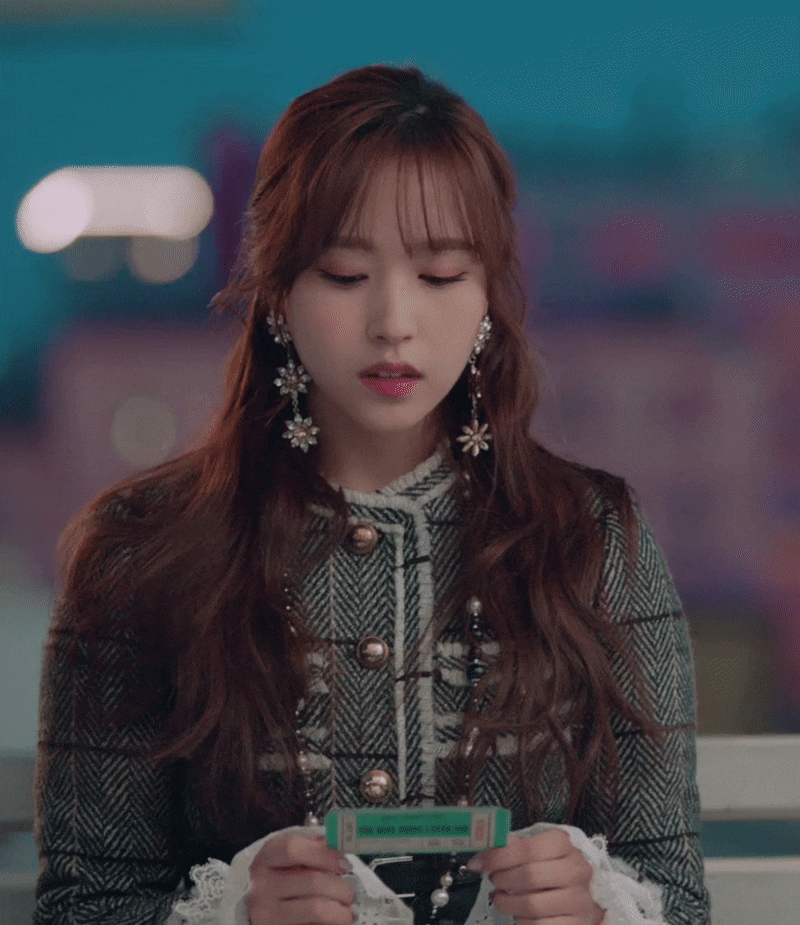 움짤 뒤돌아보는, 배우 같은 트와이스 미나