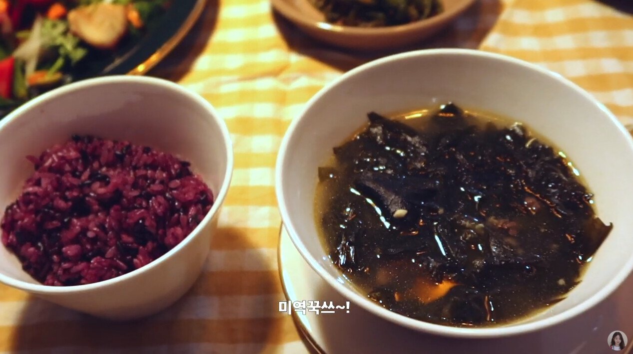 아빠 생일상 차려드리는 소희