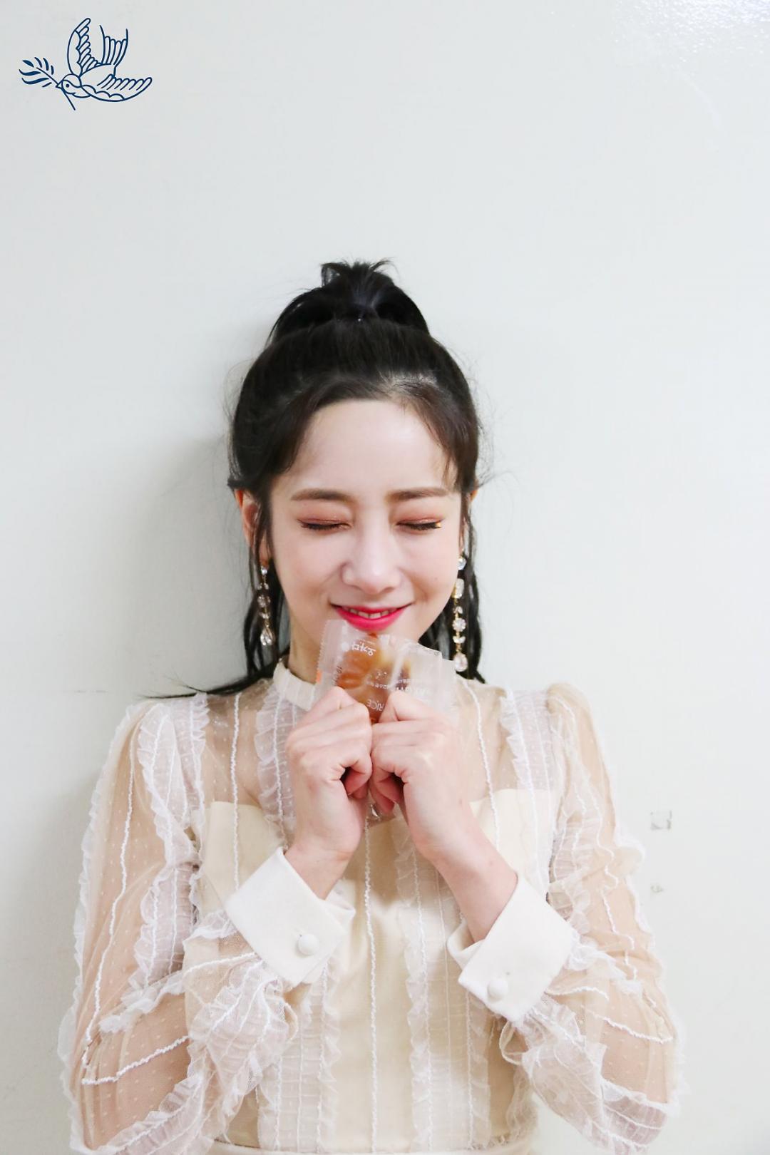 Lovelyz 소중했던 기억들로 Rewind 스압~