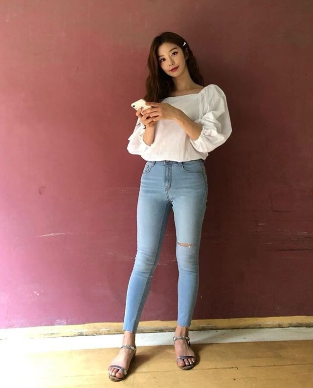 걸그룹 레인보우로 데뷔할뻔 했던 배우