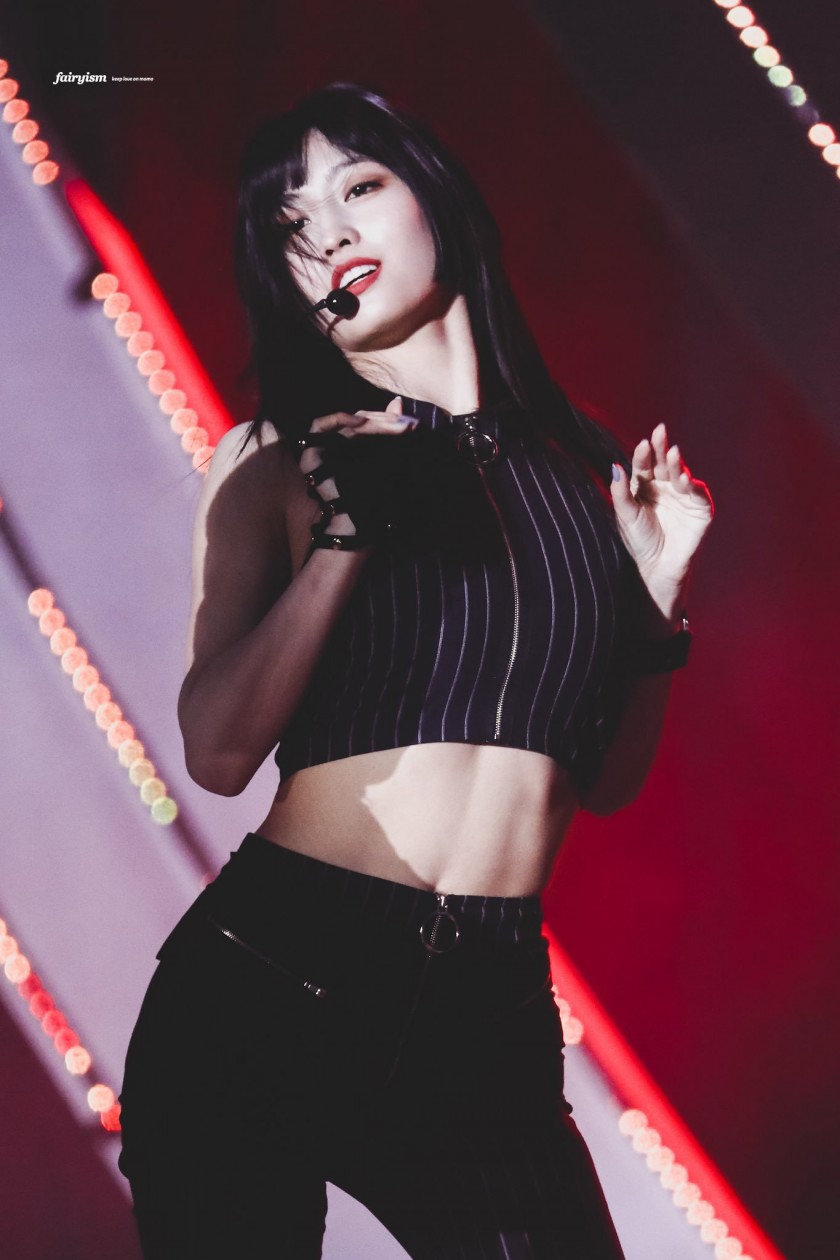 열애설 기념 모모짤