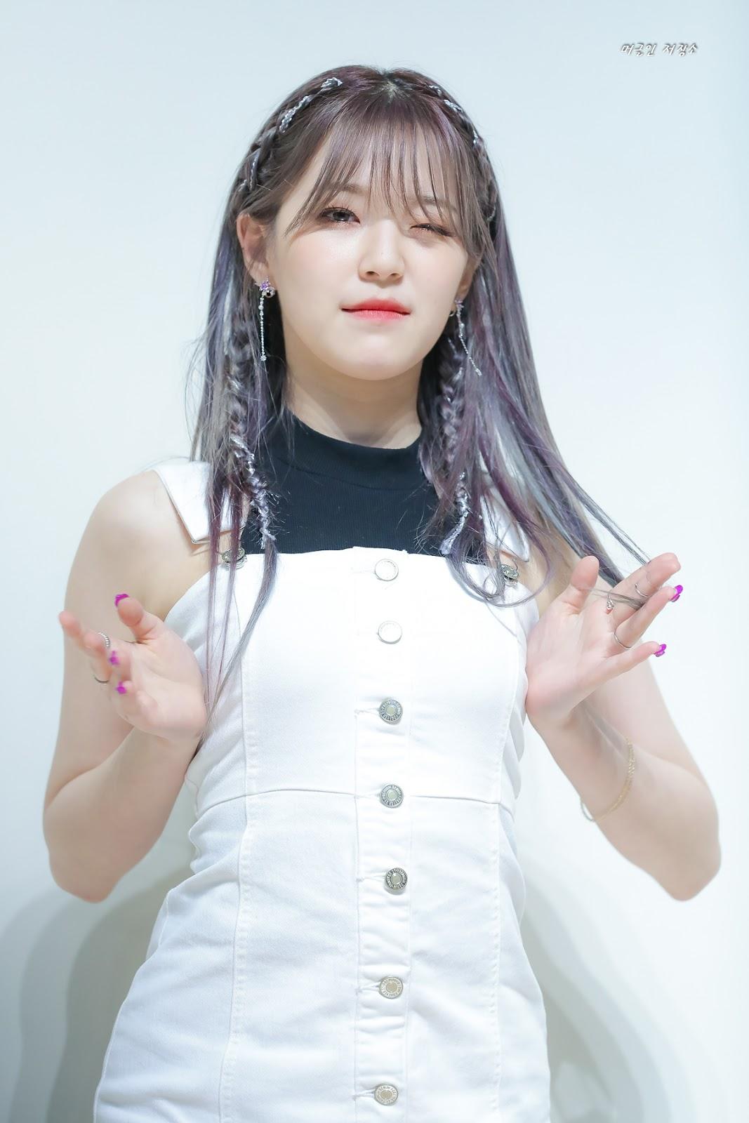 프로미스나인 백지헌