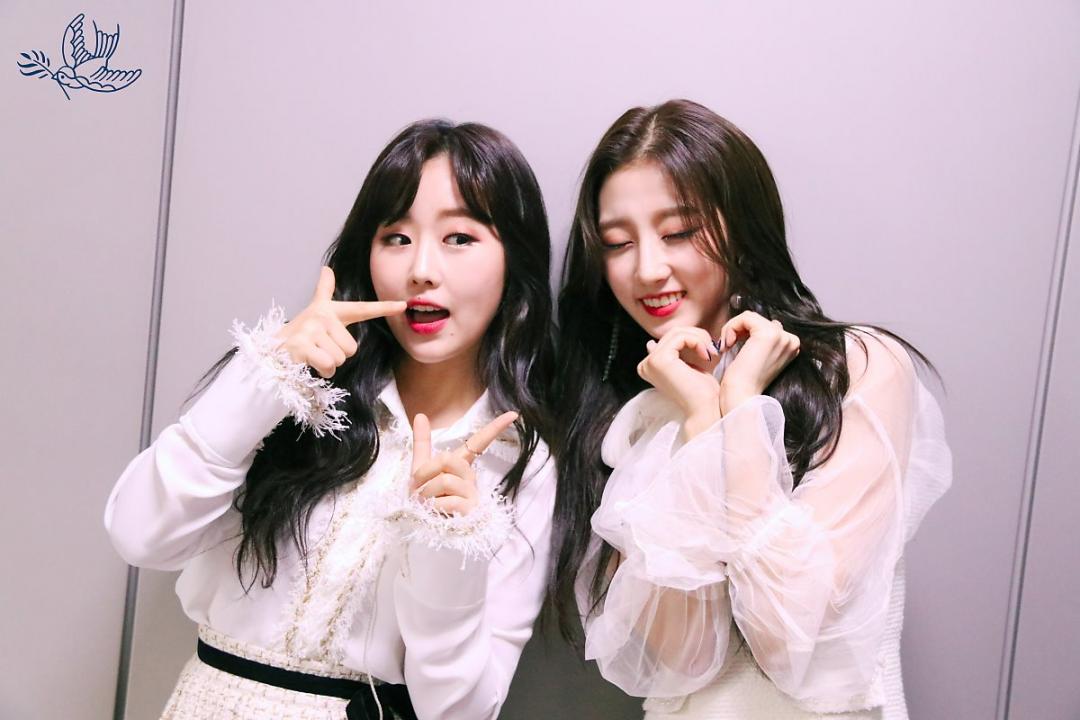 Lovelyz 소중했던 기억들로 Rewind 스압~