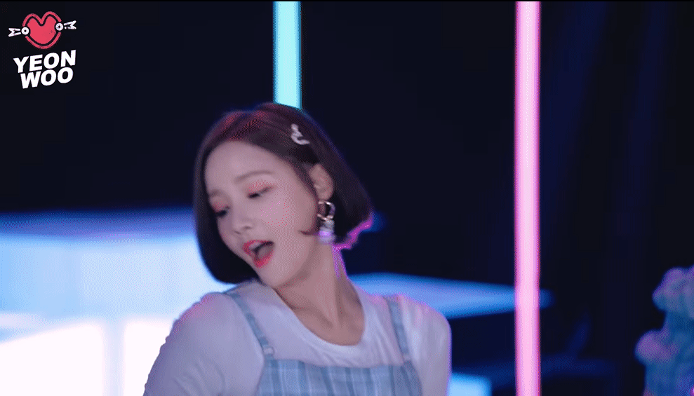 아이컨택 Fancam "I'm So Hot" 낸시,연우