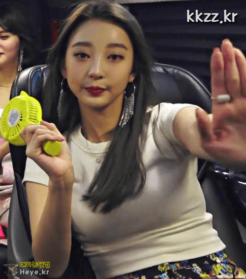 더운 EXID 혜린