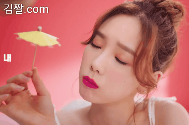 태연 CF-네일은 내일답게