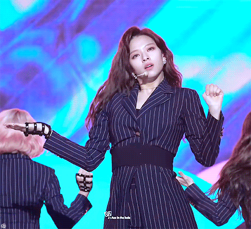 정연