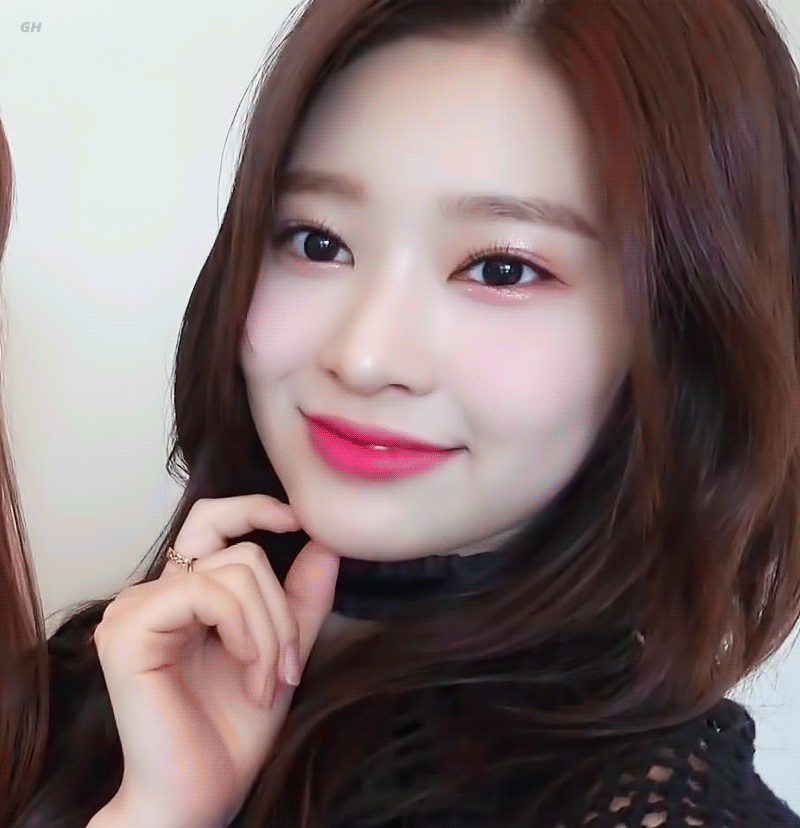 민주 소속사 망해가는중..ㅠㅠ
