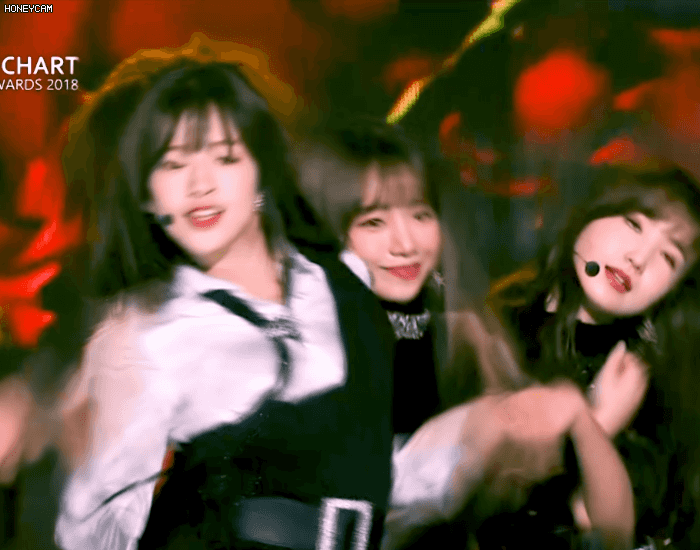 안유진