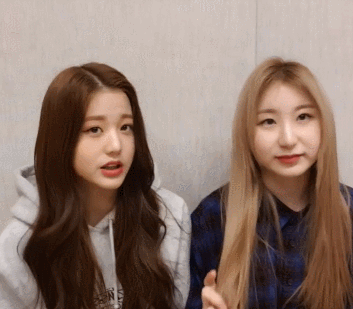 어제자 V앱 귀여운 장원영