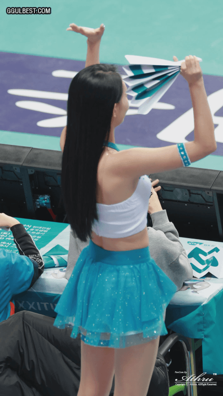 가터링 치어리더 이나경
